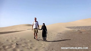 A moment of passion in the desert